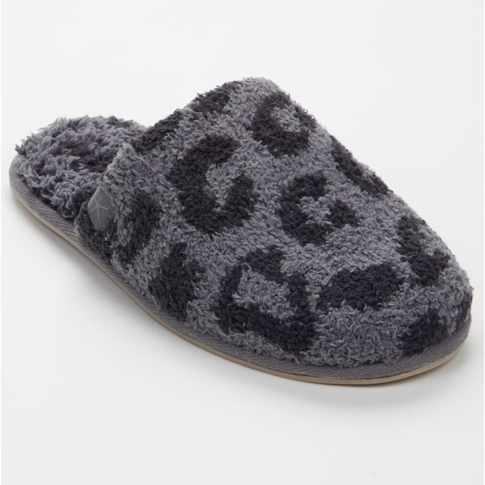 BAREFOOT DREAMS CozyChic In The Wild Slipper